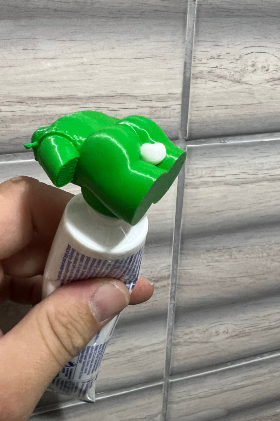 Shrek Diş Macunu Kapağı - Eğlenceli & Dekoratif Diş Macunu Başlığı