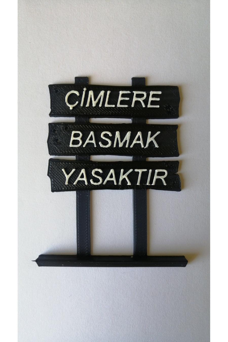 3D Akvaryum İçi 9*7 Cm Dekor, Çimlere Basmak Yasaktır-Tabela Akvaryum Süs Eşyası Dekoru